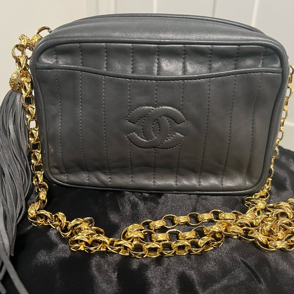 Vintage Chanel camera bag lambskin - Picture 2 of 12